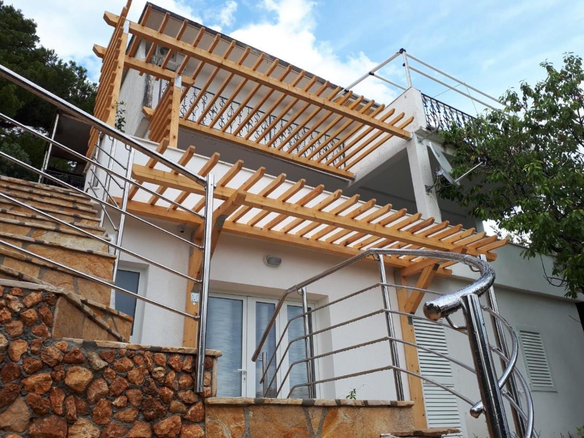 Apartments By The Sea Mimice, Omis - 14230 Exterior photo